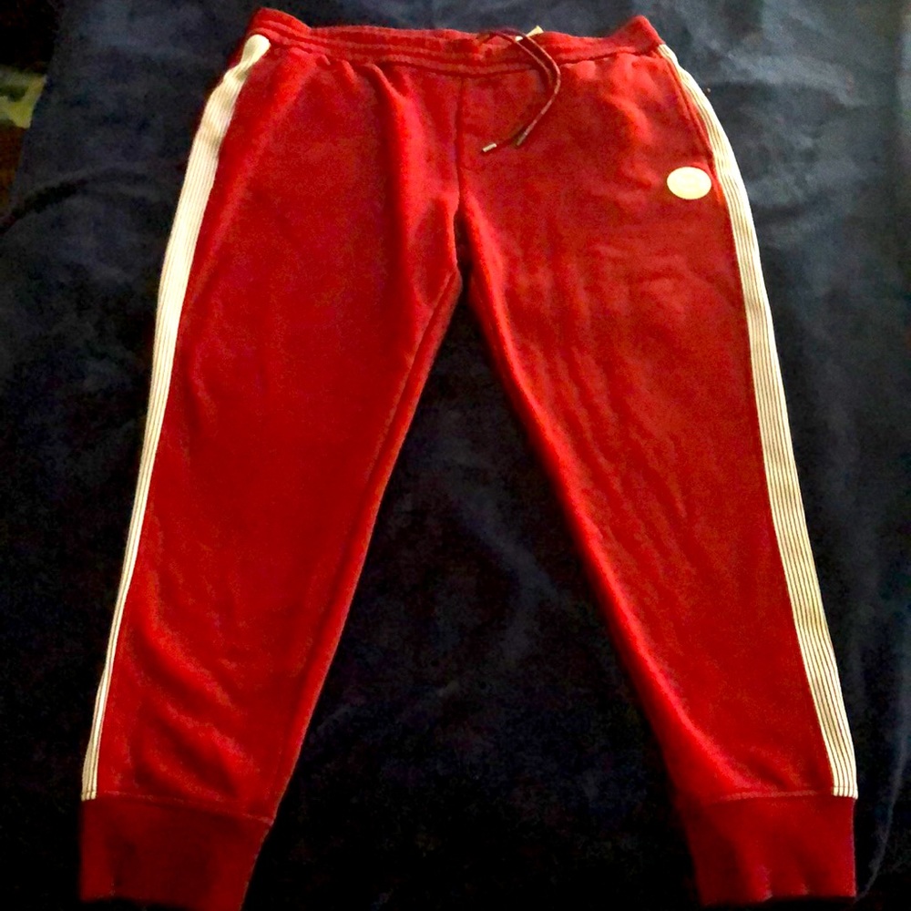 No rips perfect condition Micheal Kors sweat out fit